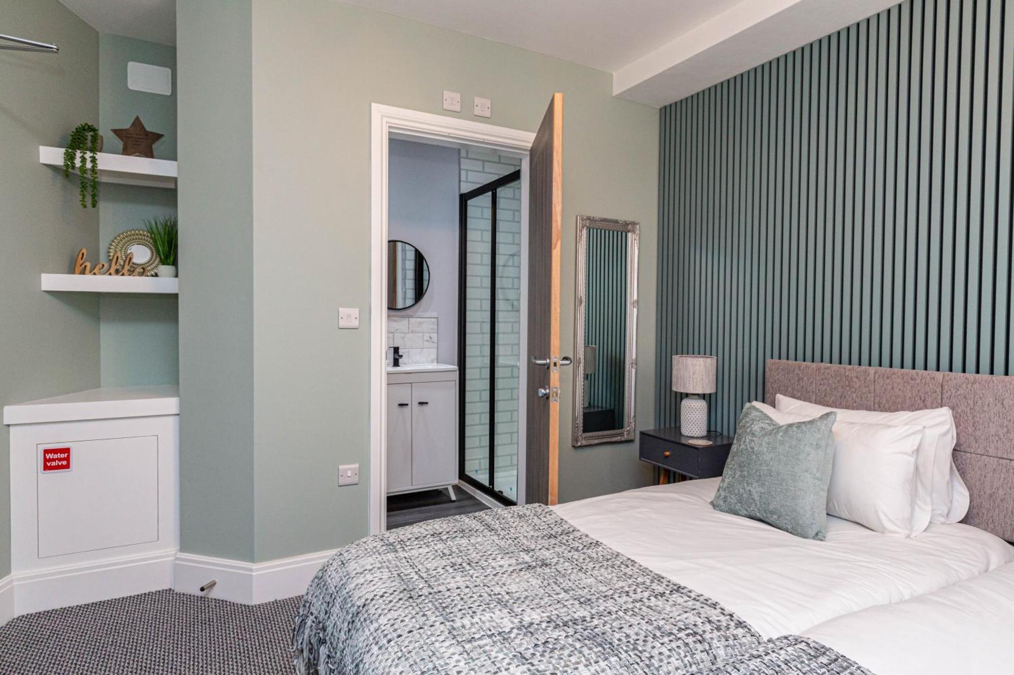 Seafront Apartment - Sleeps 6 - Gateway To The Lake District - Brand New Morecambe Esterno foto