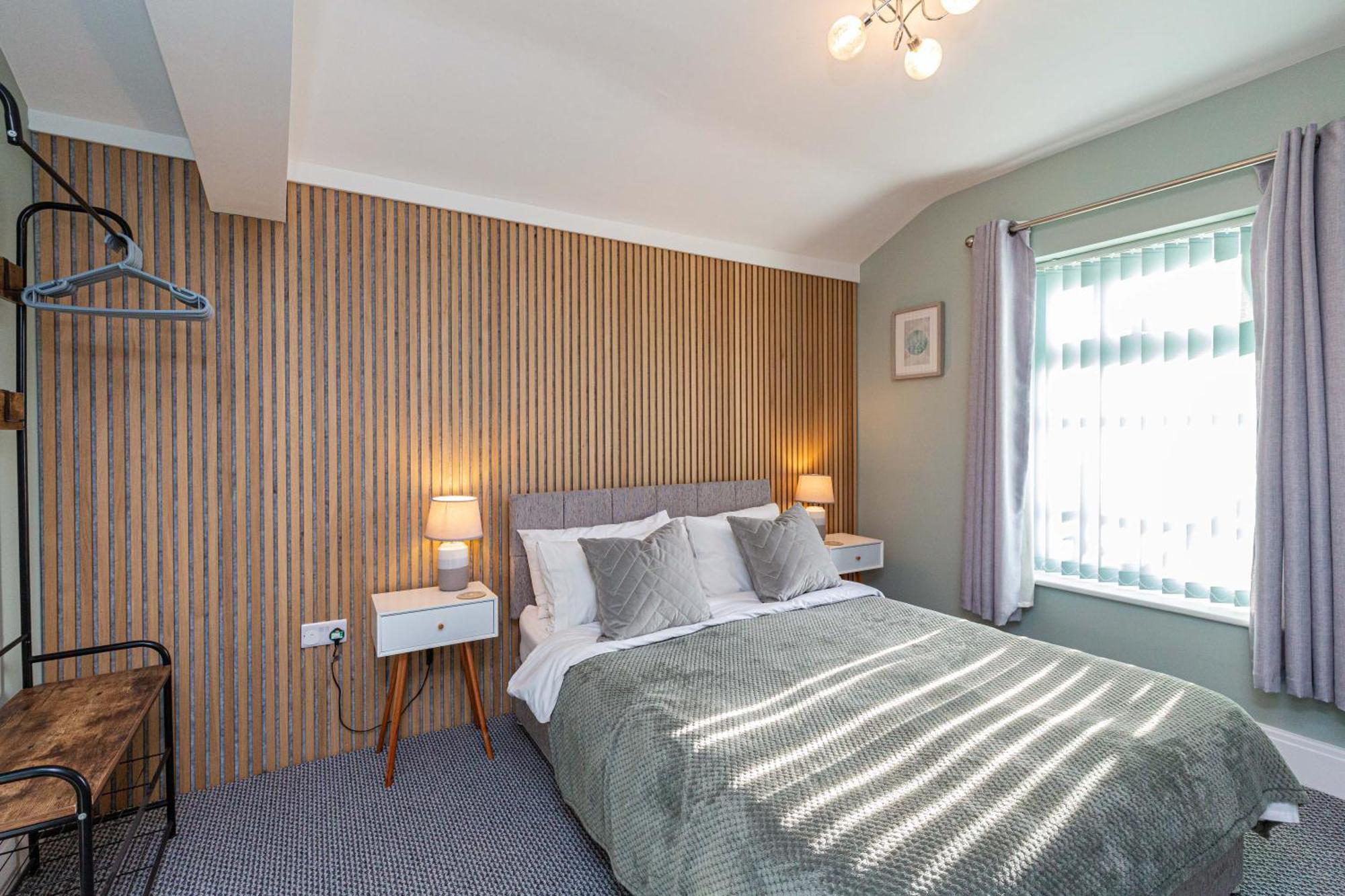 Seafront Apartment - Sleeps 6 - Gateway To The Lake District - Brand New Morecambe Esterno foto