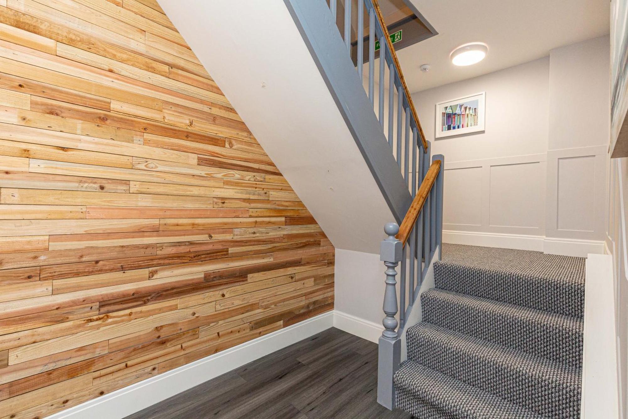 Seafront Apartment - Sleeps 6 - Gateway To The Lake District - Brand New Morecambe Esterno foto